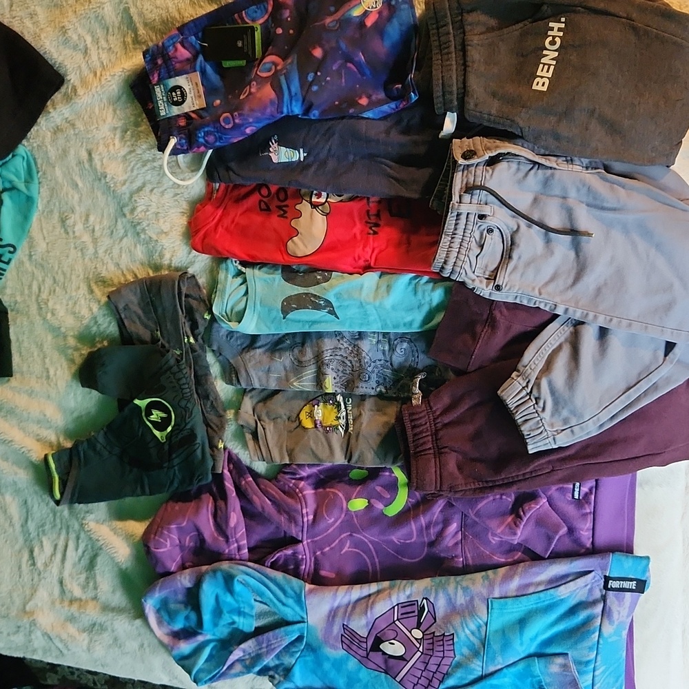Lot of boys 7/8 clothing